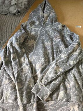 Lacrosse unlimited   Grey Camo Hoodie with Flag Patch